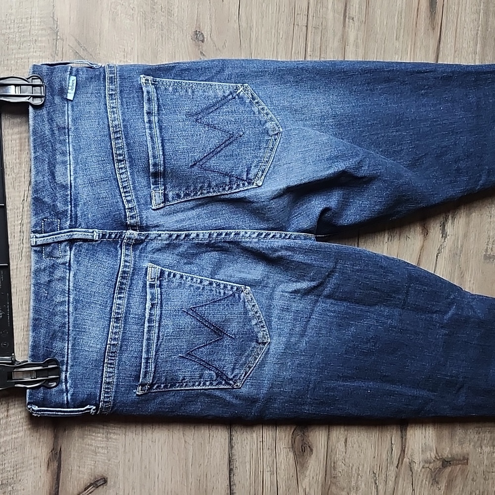 MOTHER High Waisted Looker Ankle Fray in  Close to the Edge